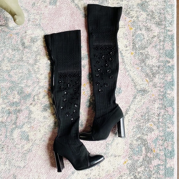 ❤️Stuart Weitzman Embellished Knit Over Knee Boots❤️ - Picture 3 of 5